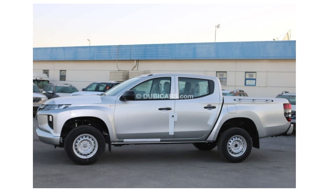 Mitsubishi L200 DIESEL - 2.4L -  DOUBLE CABIN - 4X4 - 5MT - POWER LOCKS AND POWER WINDOWS - EXPORT ONLY