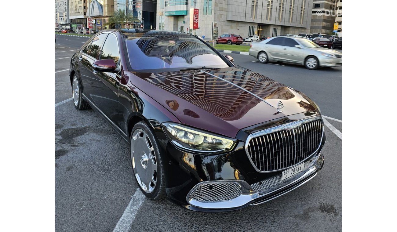 Mercedes-Benz S560 Maybach