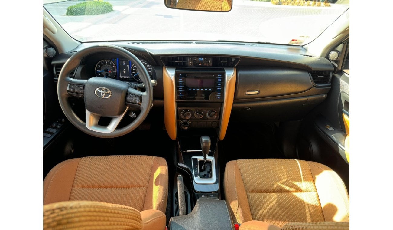 Toyota Fortuner EXR 2.7 NO ACCIDENT