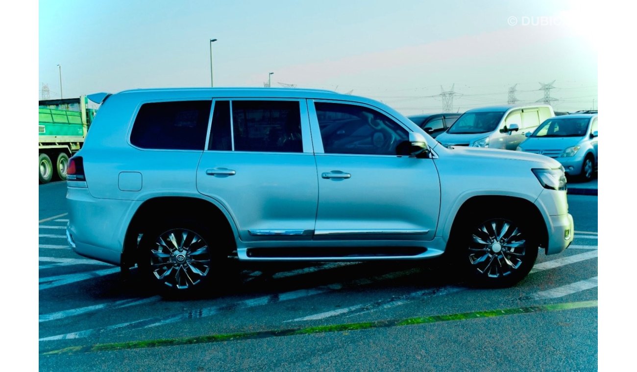 Toyota Land Cruiser Sahara 2020 | RHD Diesel | Full Options | Top Of The Range