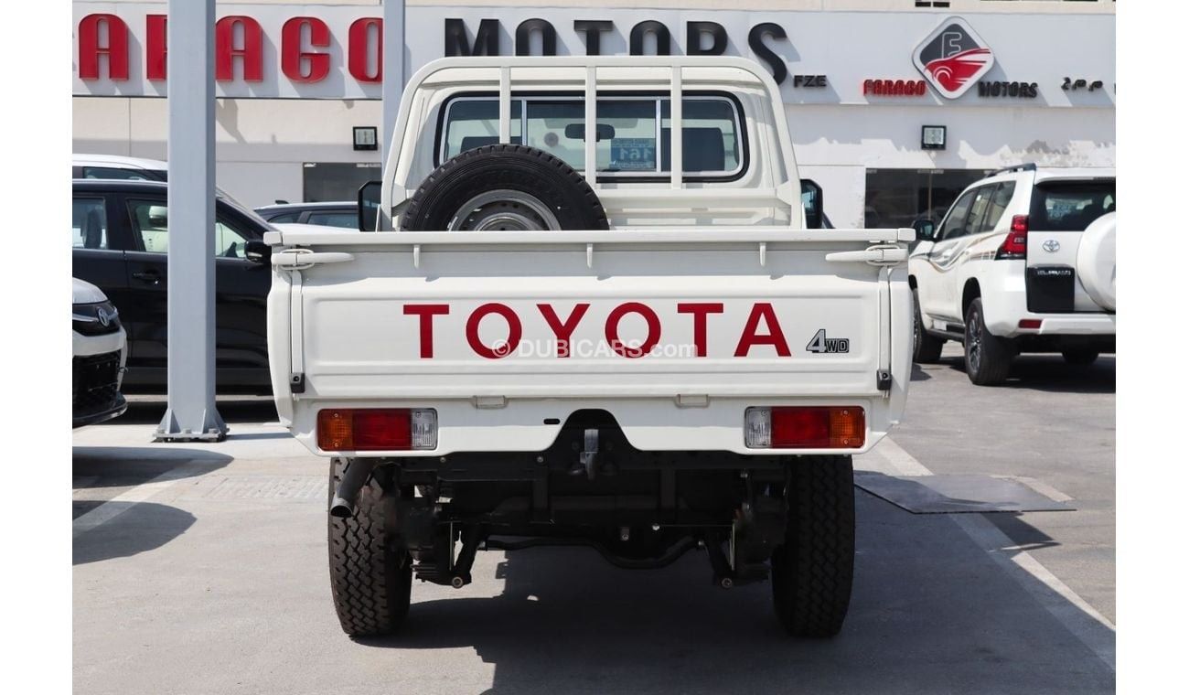 Toyota Land Cruiser Pick Up 2024 TOYOTA LAND CRUISER 4.2 V6 DIESEL **EXPORT ONLY**التصدير فقط خارج الخليج**