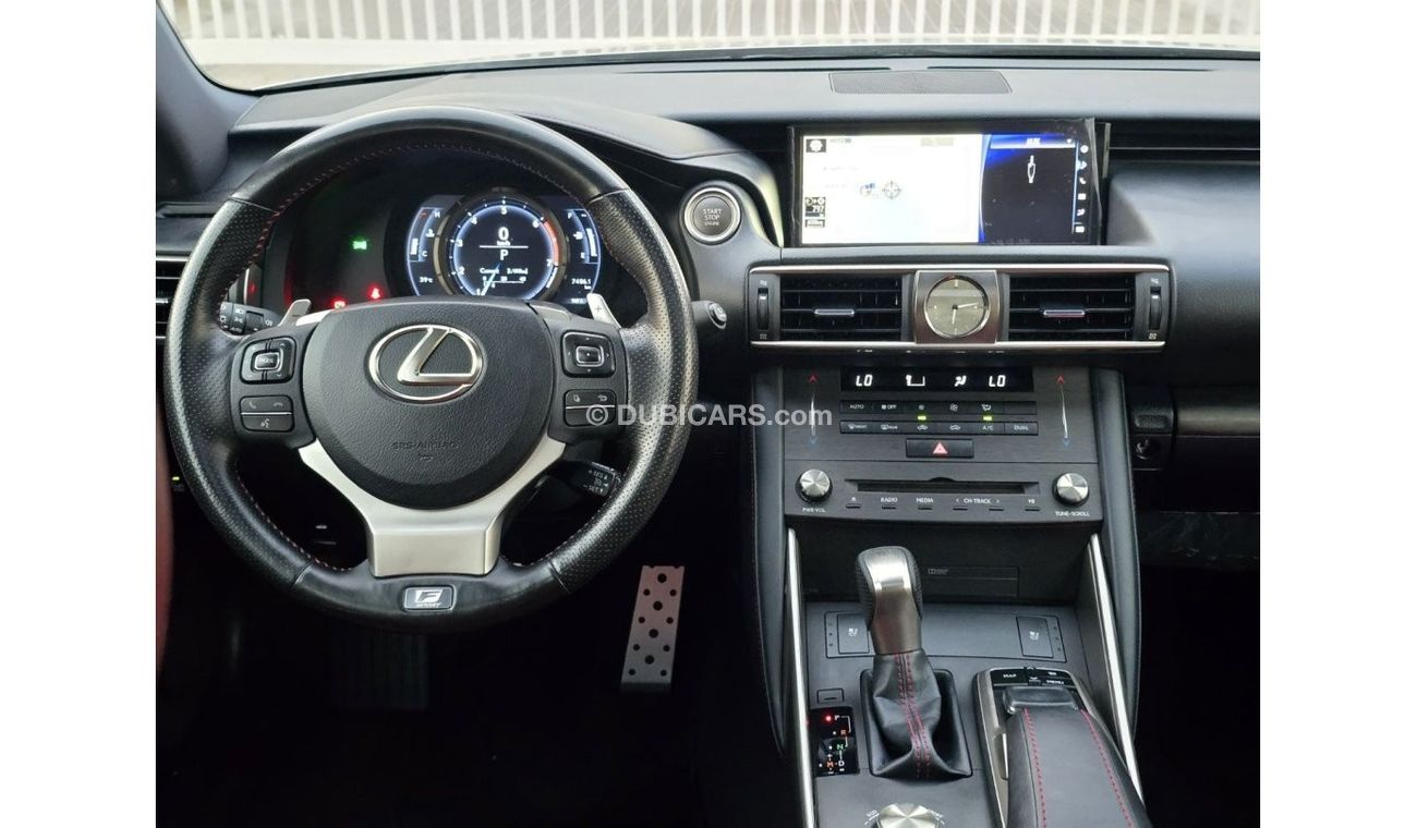 Lexus IS300 F Sport LEXUS IS-300 F-SPORT 2020 GCC PERFERCT CONDITION IN SIDE OUT SIDE // 2 KEYS