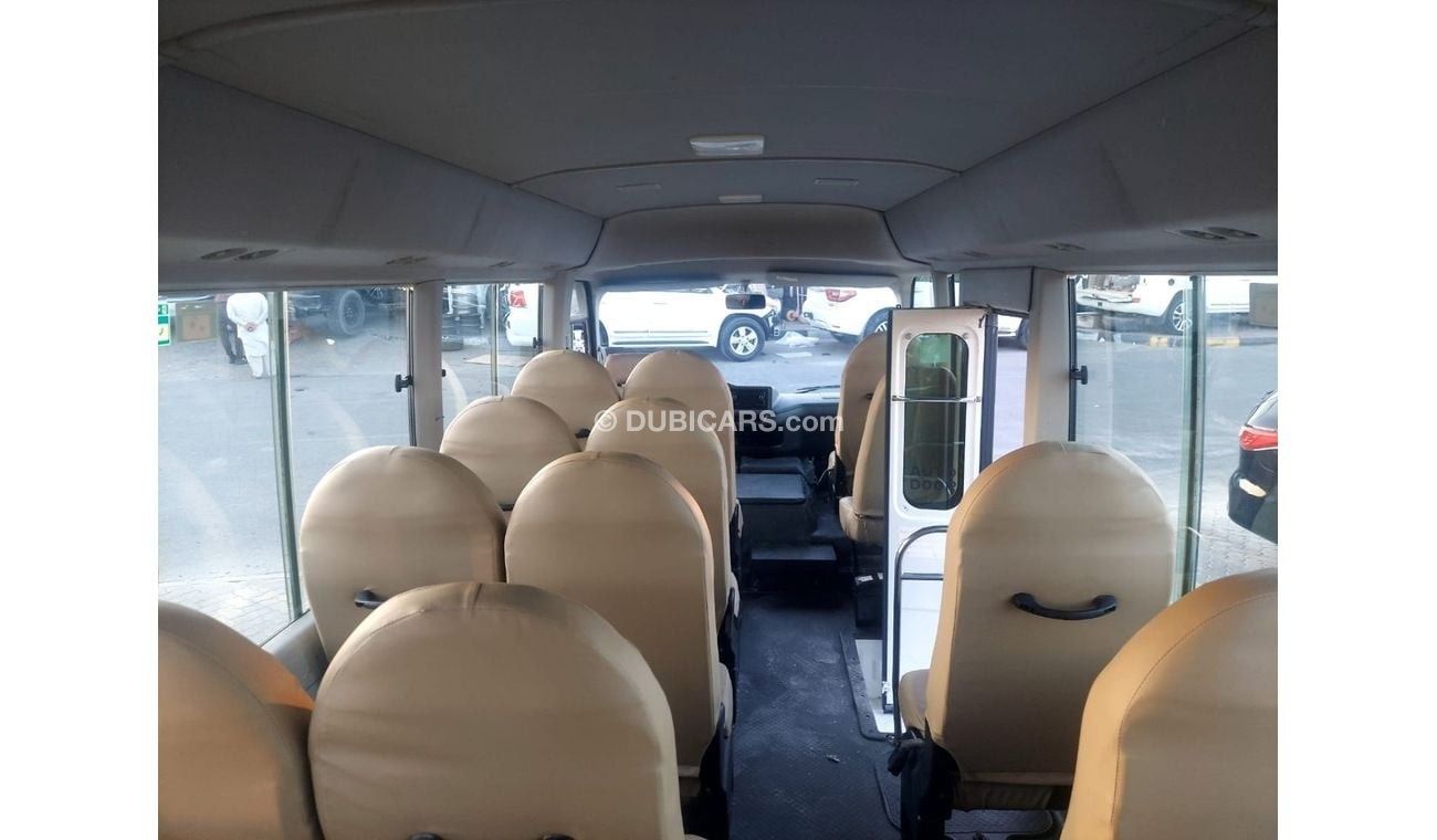 Toyota Coaster DIESEL 4.2L 23 SEATER MANUAL TRANSMISSION