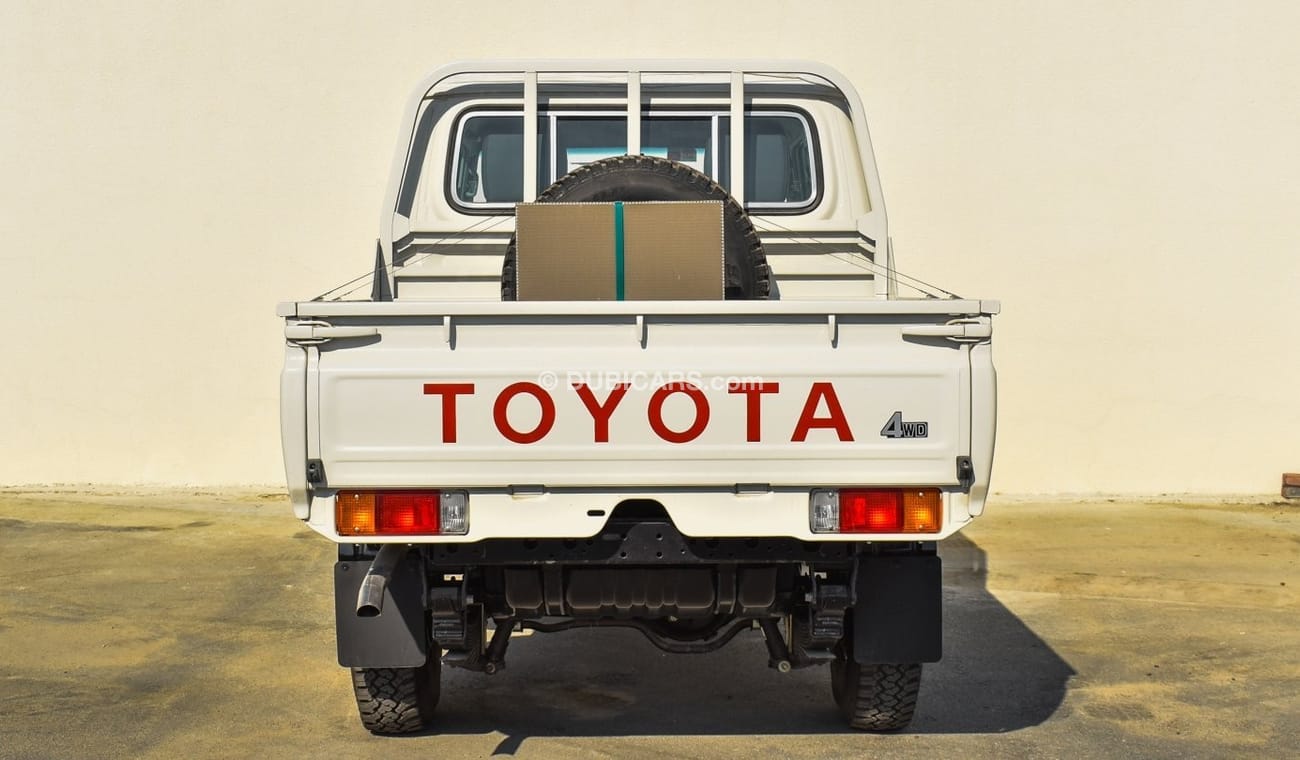 Toyota Land Cruiser Pick Up Diesel V6  Right Hand