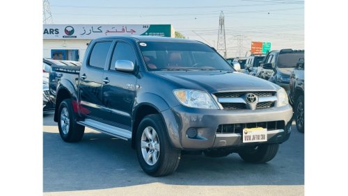 Toyota Hilux PREMIUM DARK LEATHER SEAT | 4 X 4 | REAR VIEW CAMERA | SIDE BODY STICKER