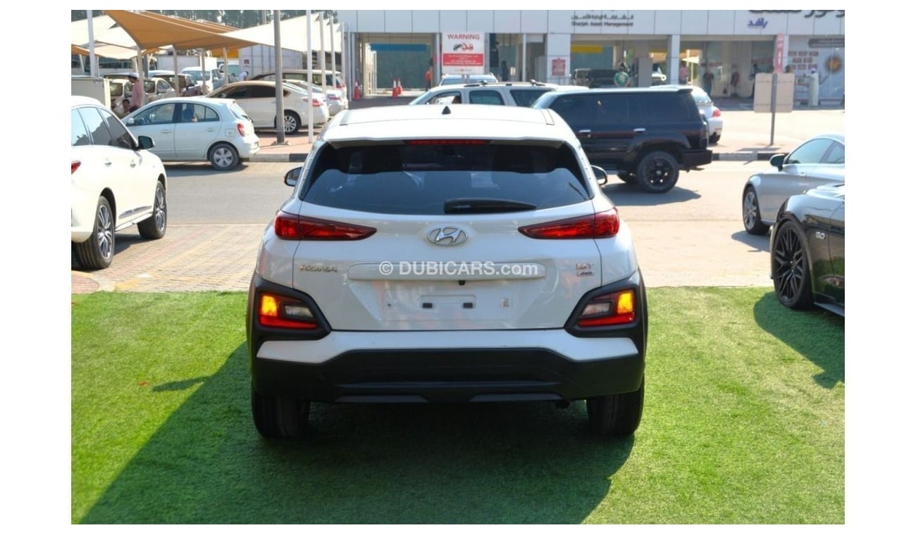 Hyundai Kona HYUNDAI KONA 4X4 WHITE-2019**CLEAN TITLE تدخل السعودية