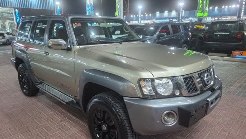 نيسان باترول سوبر سافاري Nissan Patrol Super Safari (Y61), 5dr SUV, 4.8L