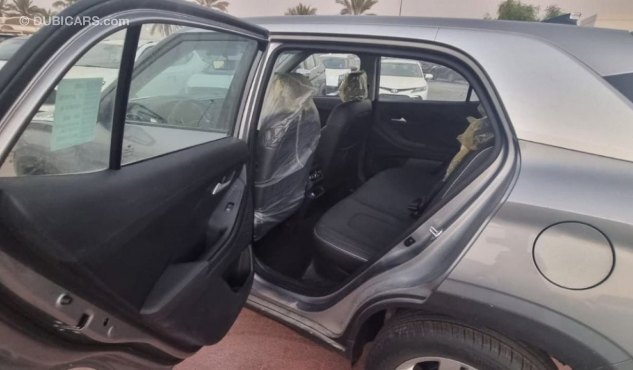 Hyundai Creta 1.6   WITH LEATHER SEATS  SCREEN CAMERA