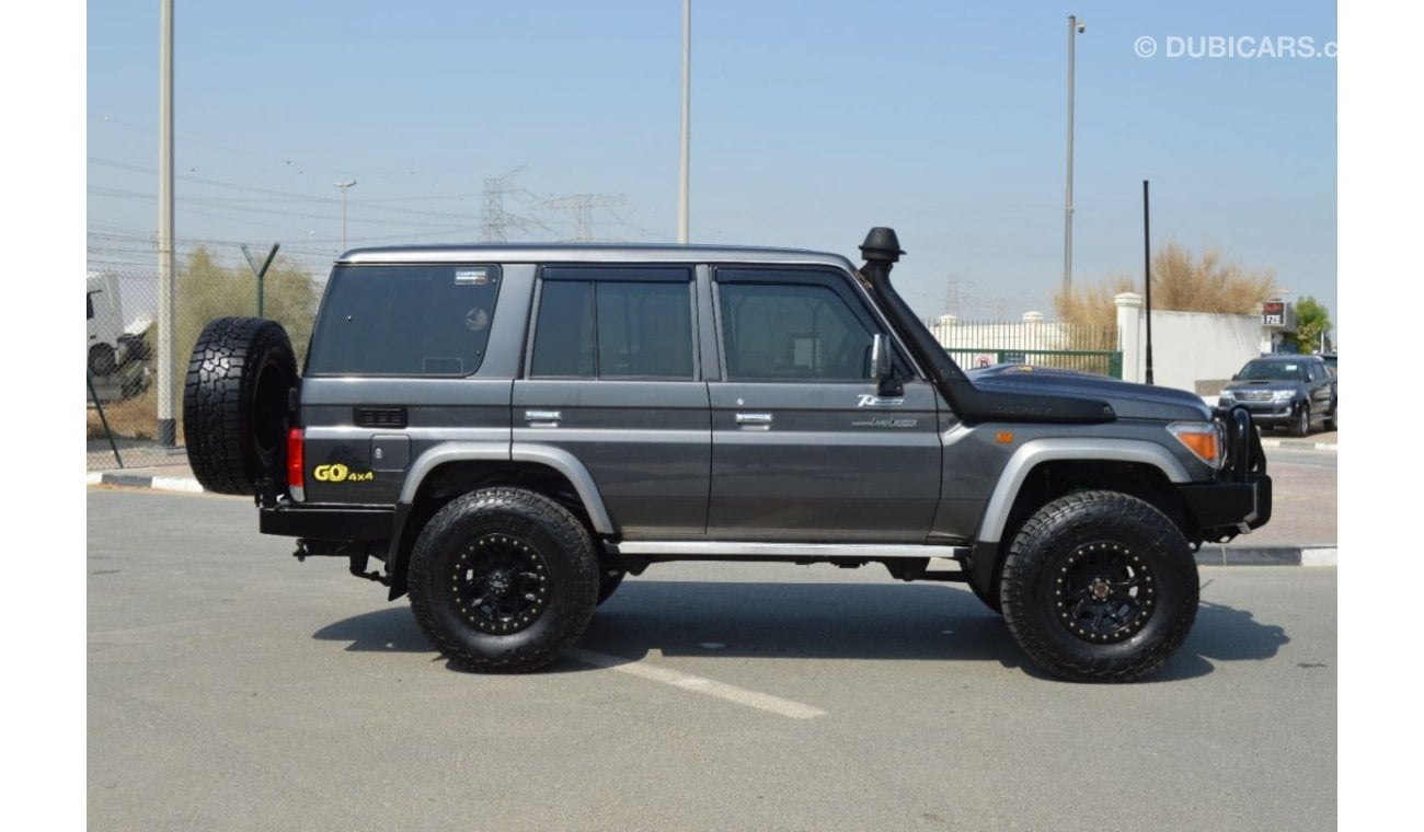 Toyota Land Cruiser Hard Top 5 Door