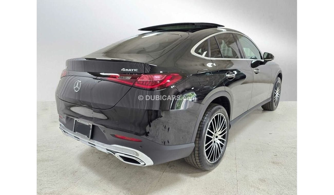 مرسيدس بنز GLC 300 Coupe 4 MATIC Brand New * Export Price *