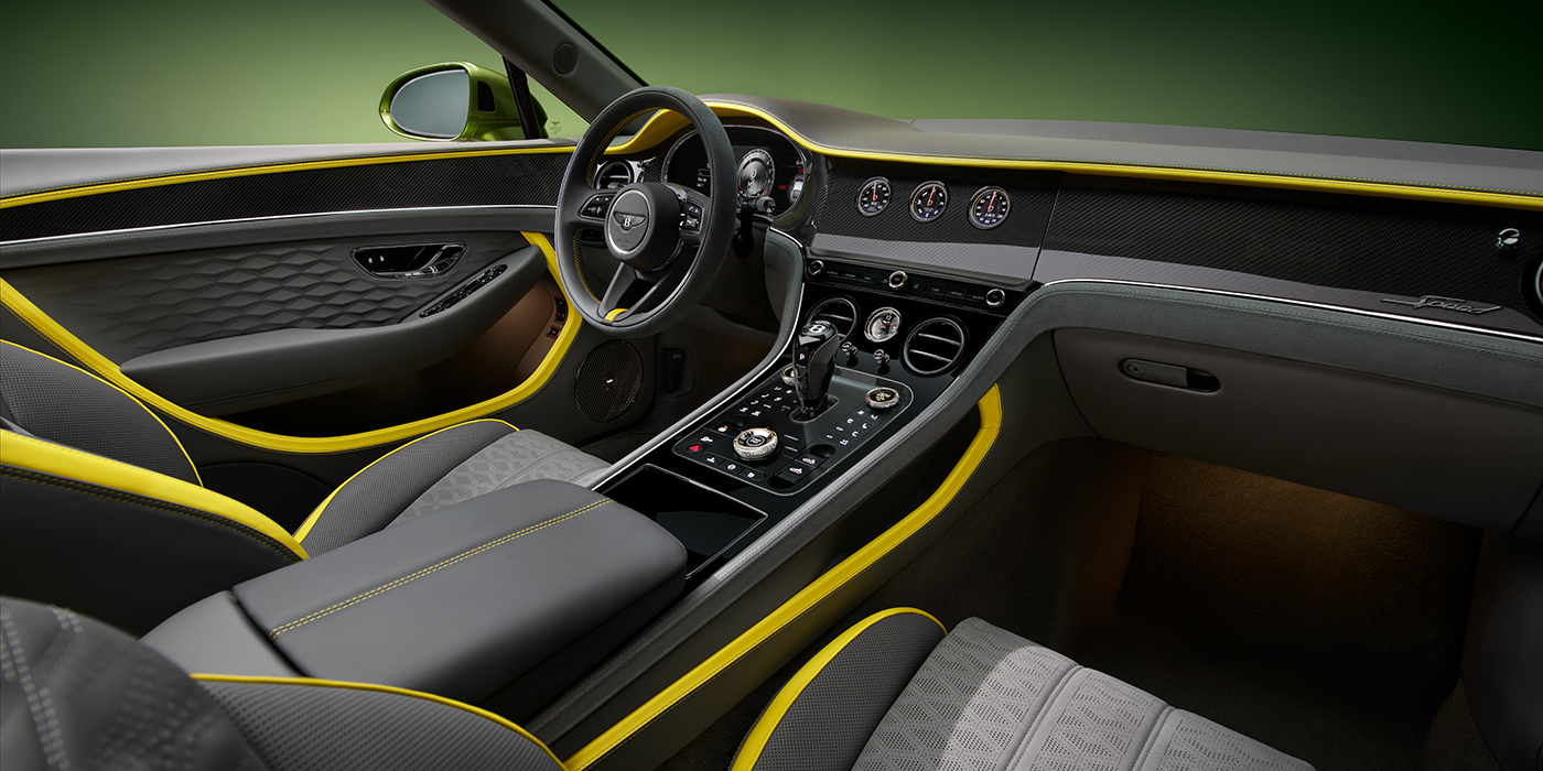 Bentley Continental GTC interior - Cockpit