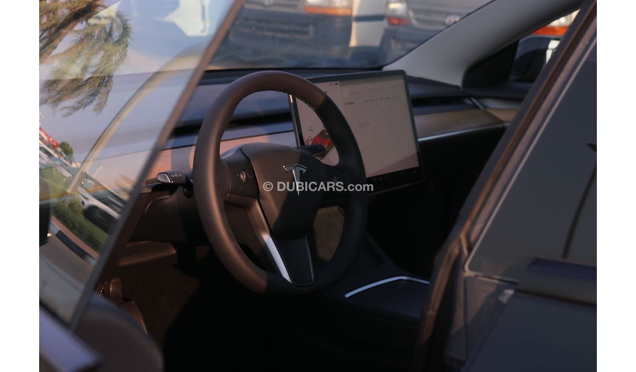 2022 tesla model 3 neutral override