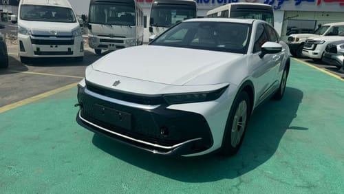 Toyota Crown 2.5L HYBRID 2023 GCC