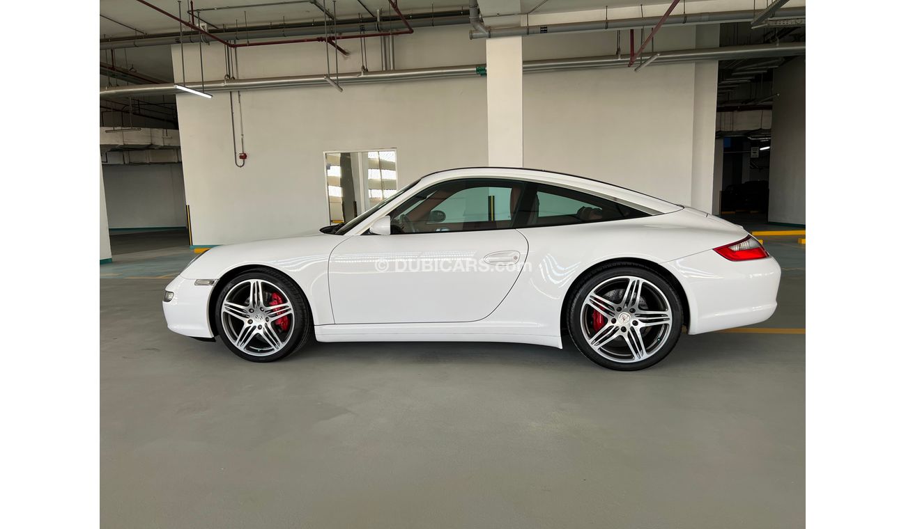 Porsche 911 997 Targa 4S clean GCC car