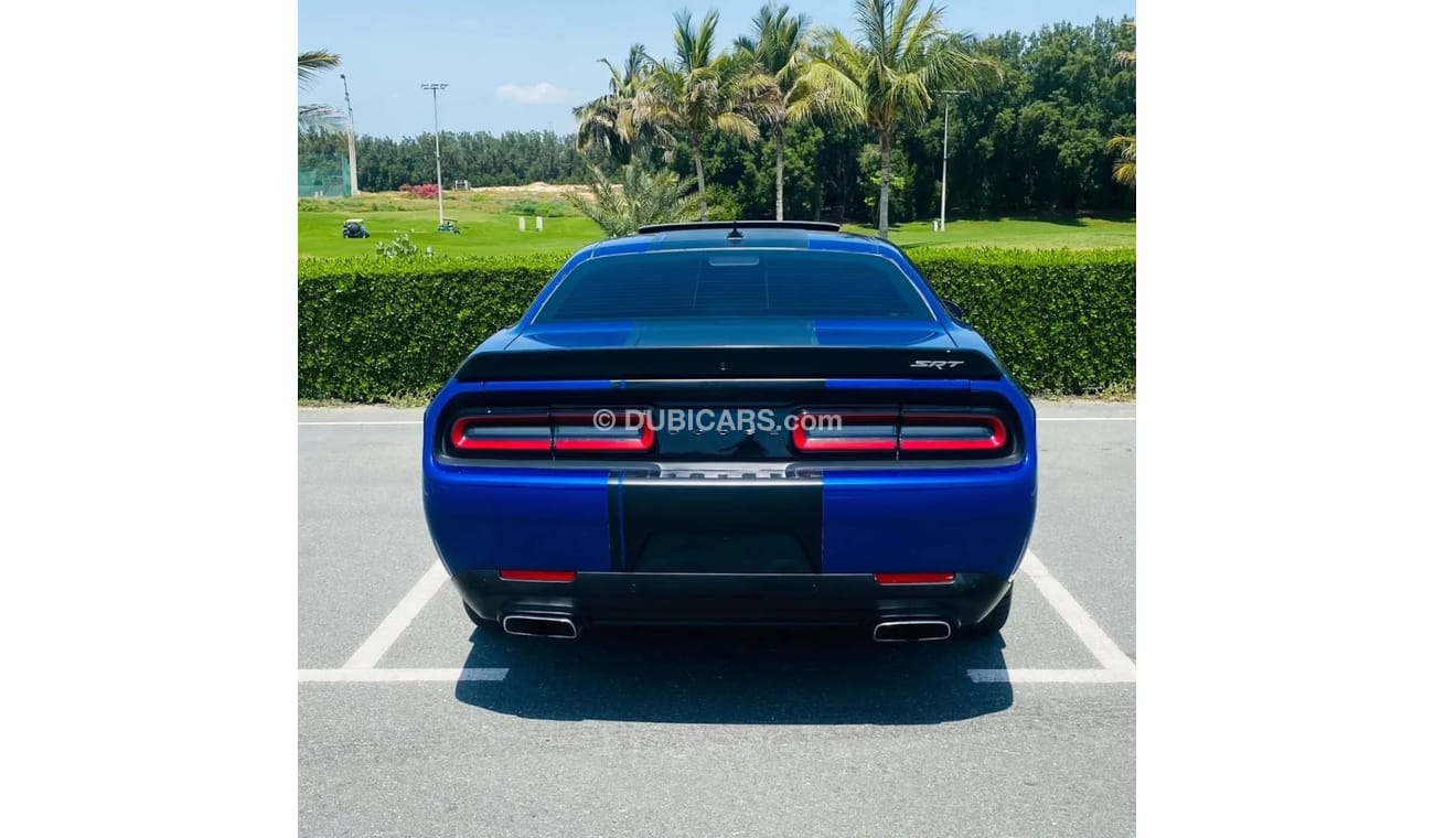 Dodge Challenger SRT 392