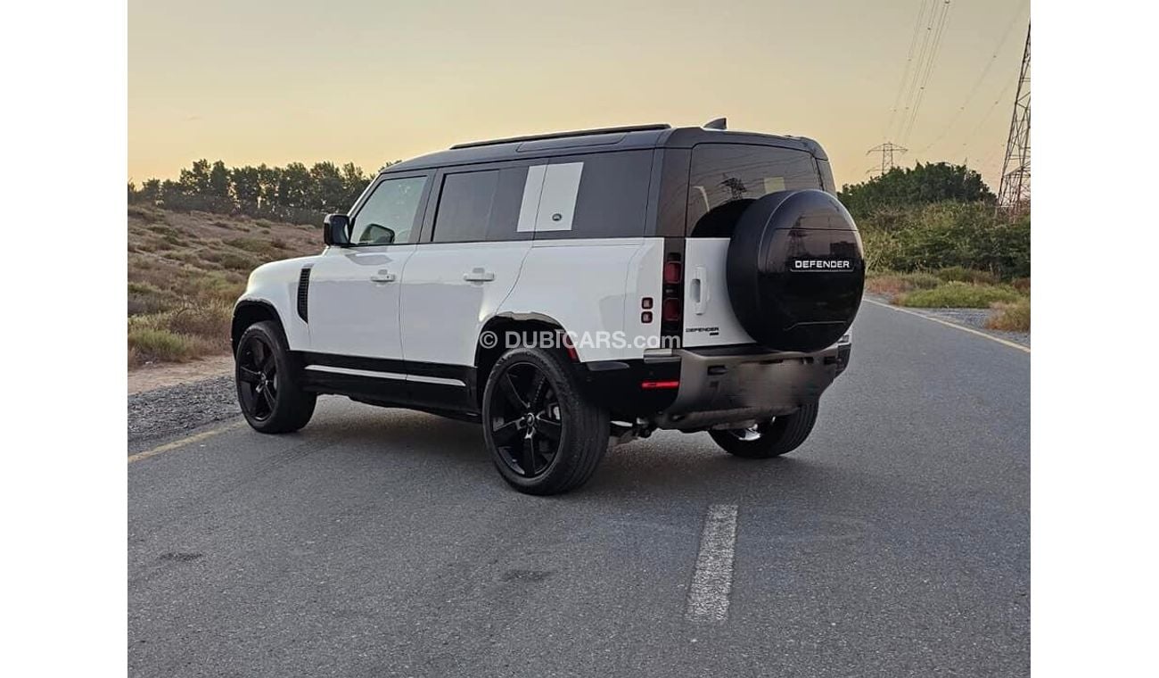 Land Rover Defender P400 110 X-Dynamic SE 3.0L (5 Seater)