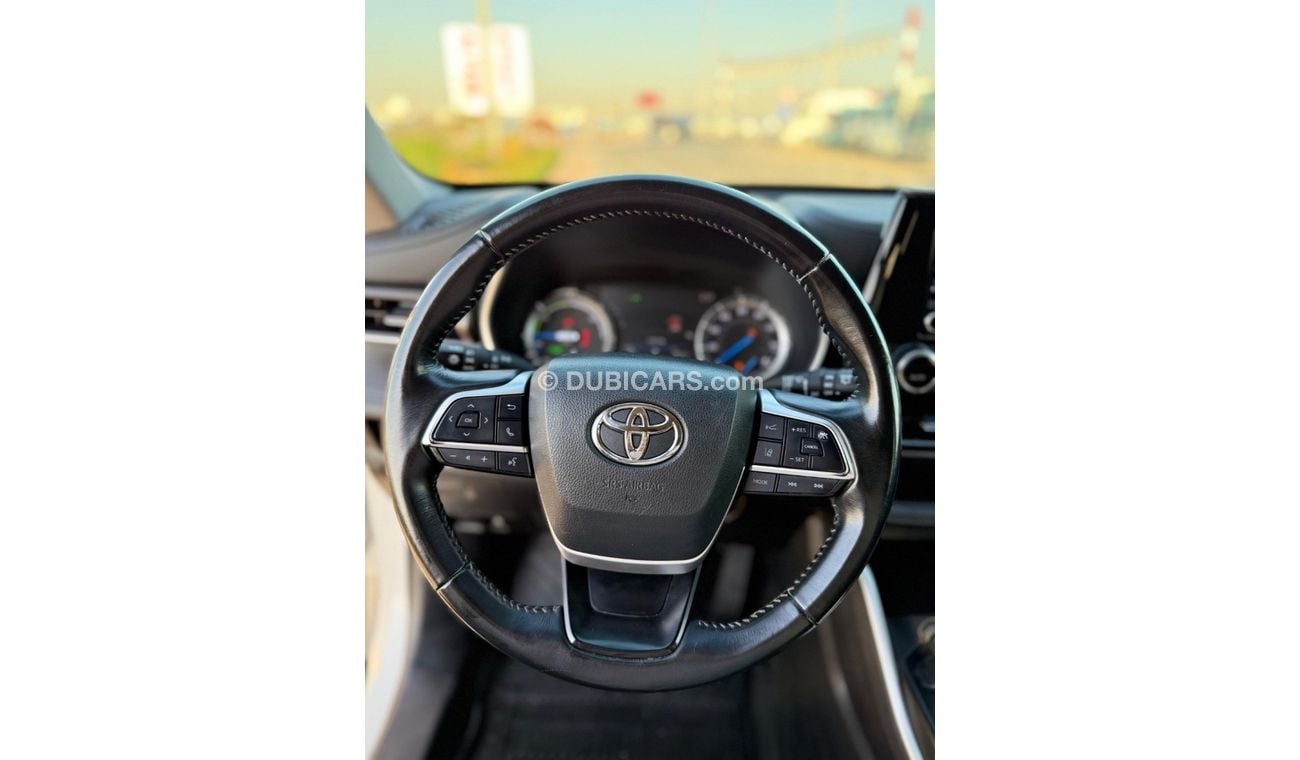 Toyota Highlander TOYOTA Highlander Hybrid XLE Premium