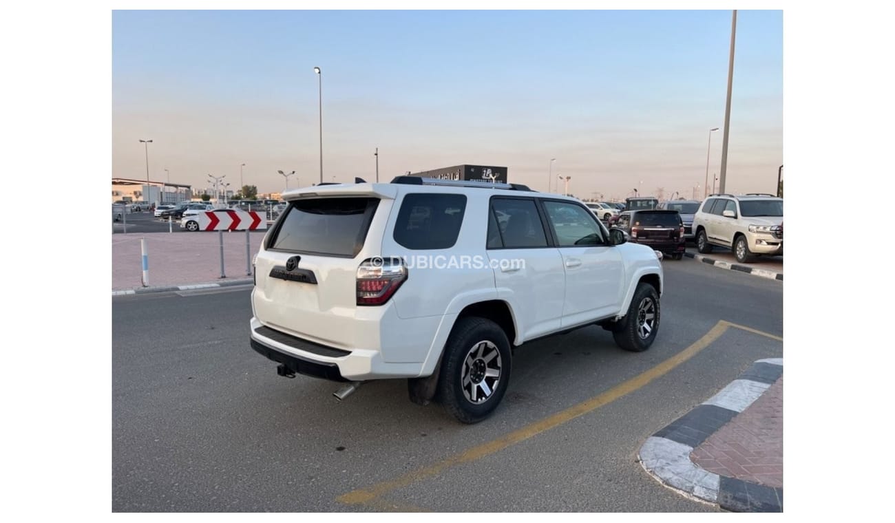 Toyota 4Runner TRD OFF ROAD 4X4 FULL OPTION