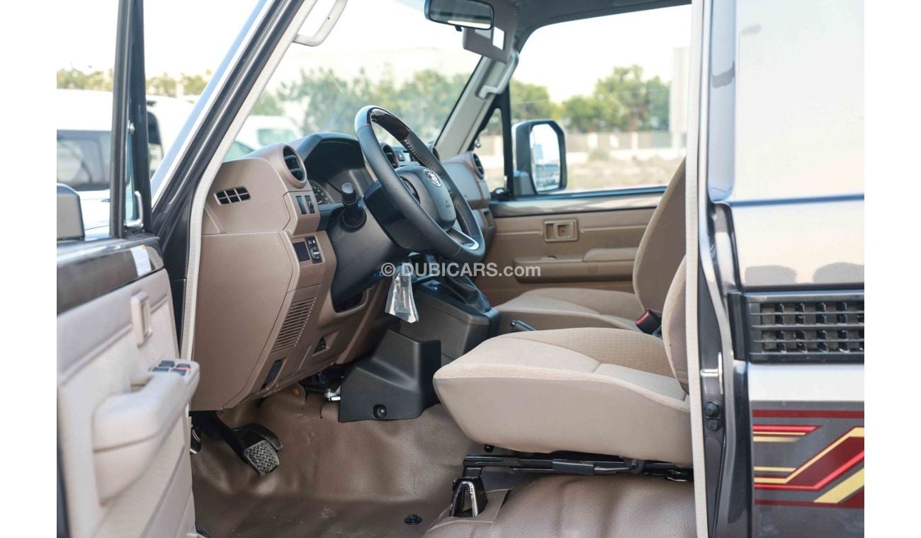 Toyota Land Cruiser Pick Up 2024 Toyota LC79 Single Cab 4.0 - GREY inside BEIGE | Export Only