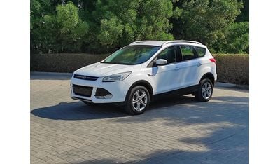 Ford Escape Ford escape 2016 Gcc full automatic