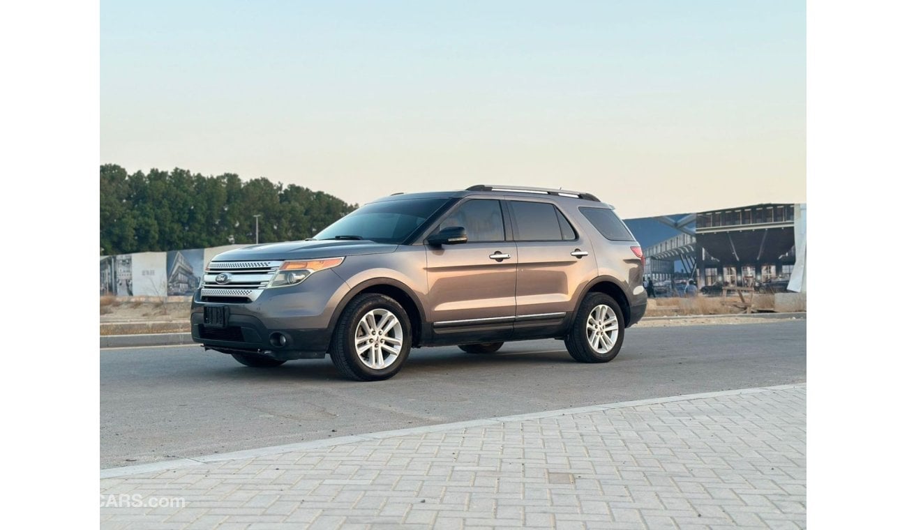 Ford Explorer Sport Trac In very excellent condition inside and outside