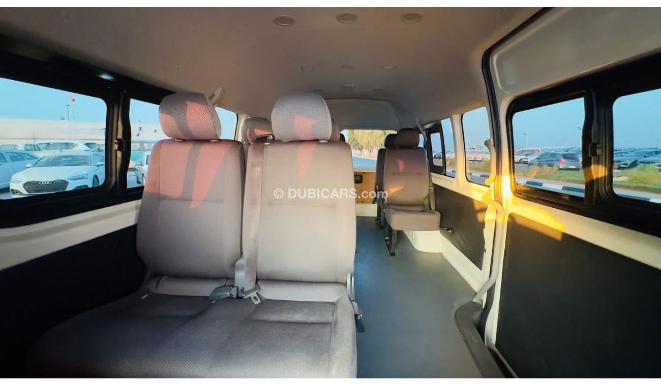 Toyota Hiace PREMIUM CONDITION | 2016 | 3.0L DIESEL ENGINE | MAUNAL TRANMISSION | RHD