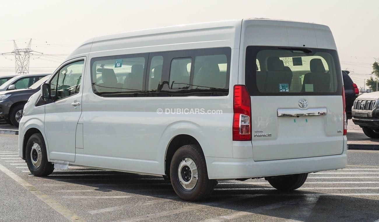 Toyota Hiace 3.5L V6 M/T