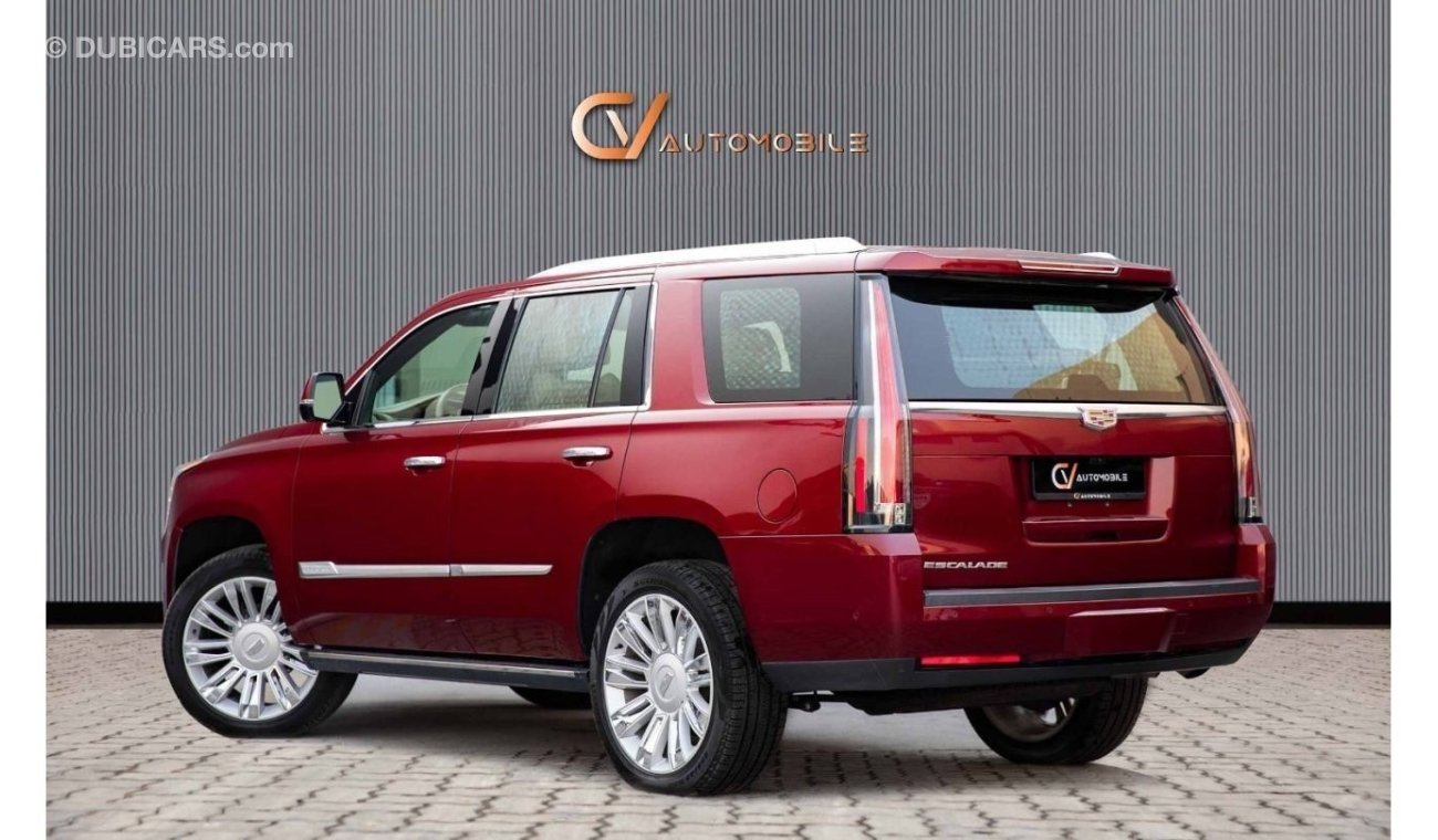 Cadillac Escalade Platinum Std GCC Spec - With Warranty and Service Contract