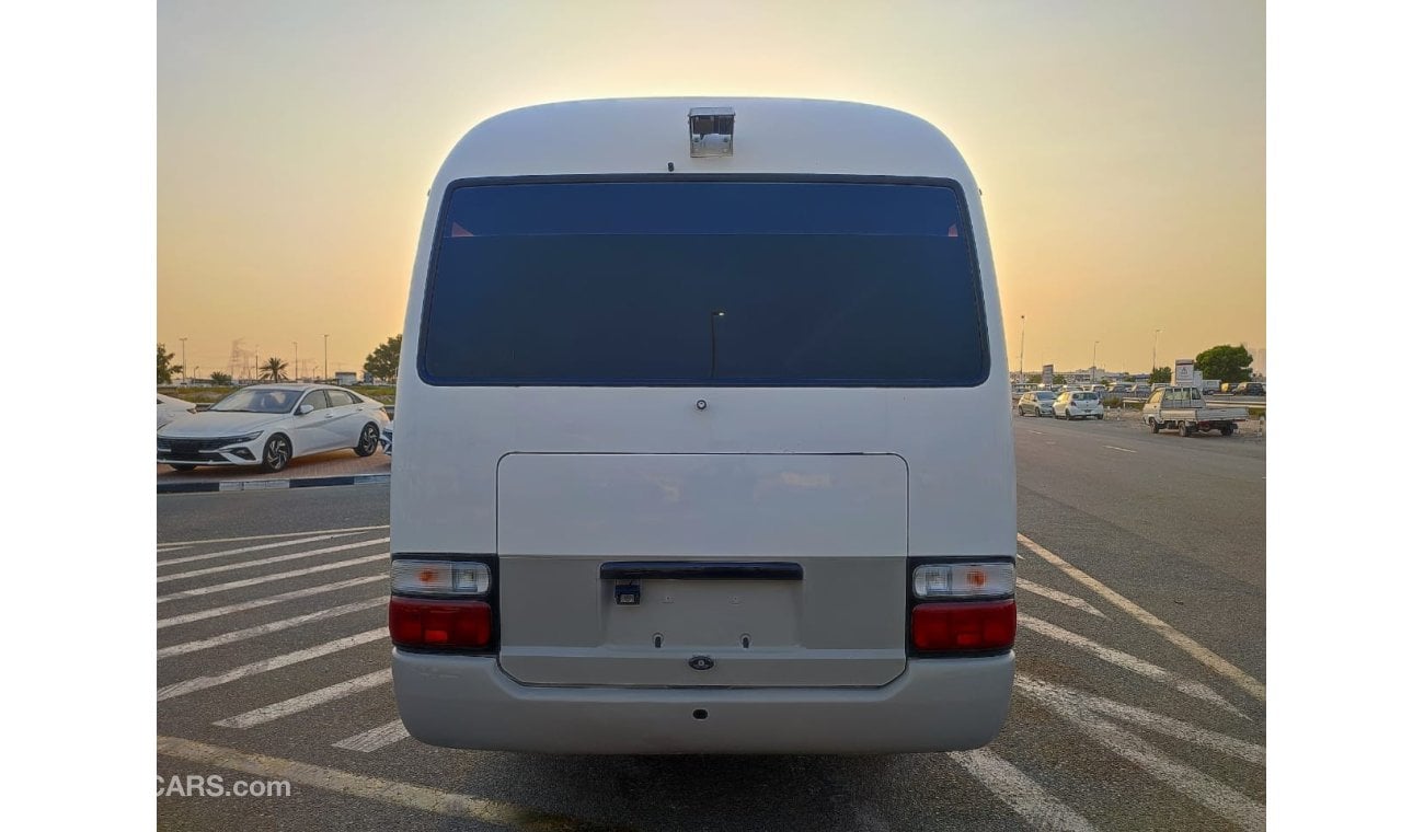 Toyota Coaster HDB50-0001146 || GREY/SILVER	CC 4143	DIESEL|| ONLY FOR EXPORT.