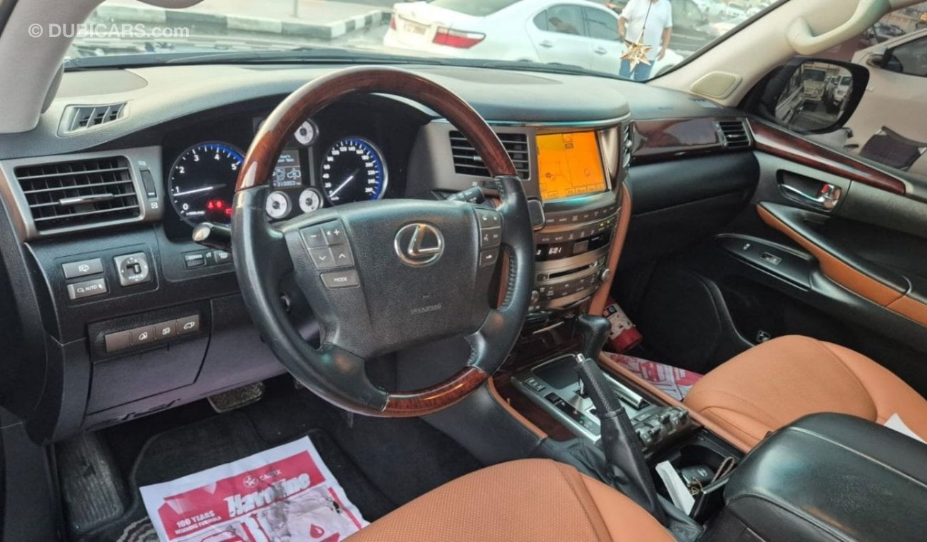 لكزس LX 570 2011 Lexus LX 570 || 2014 Lexus LX570 Sport Platinum (URJ201), 5dr SUV, 5.7L 8cyl Petrol, Automatic,