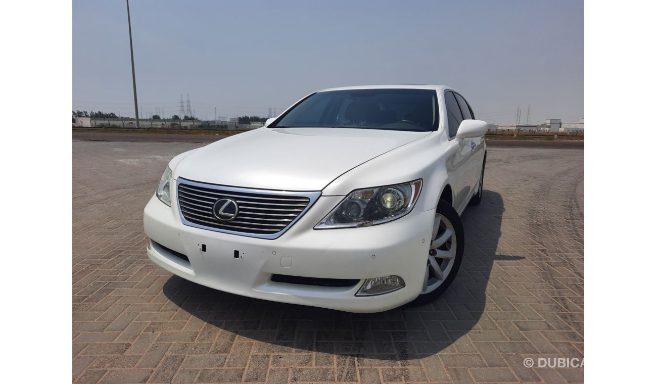 لكزس LS 460 لكزس Ls460 2007 فل اوراق جمارك