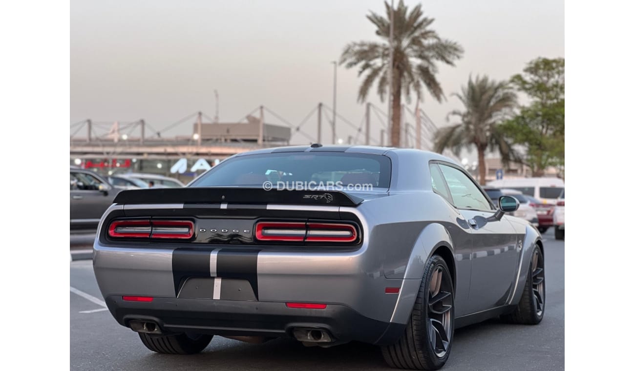 دودج تشالينجر SRT Hellcat 6.2L (717 HP)