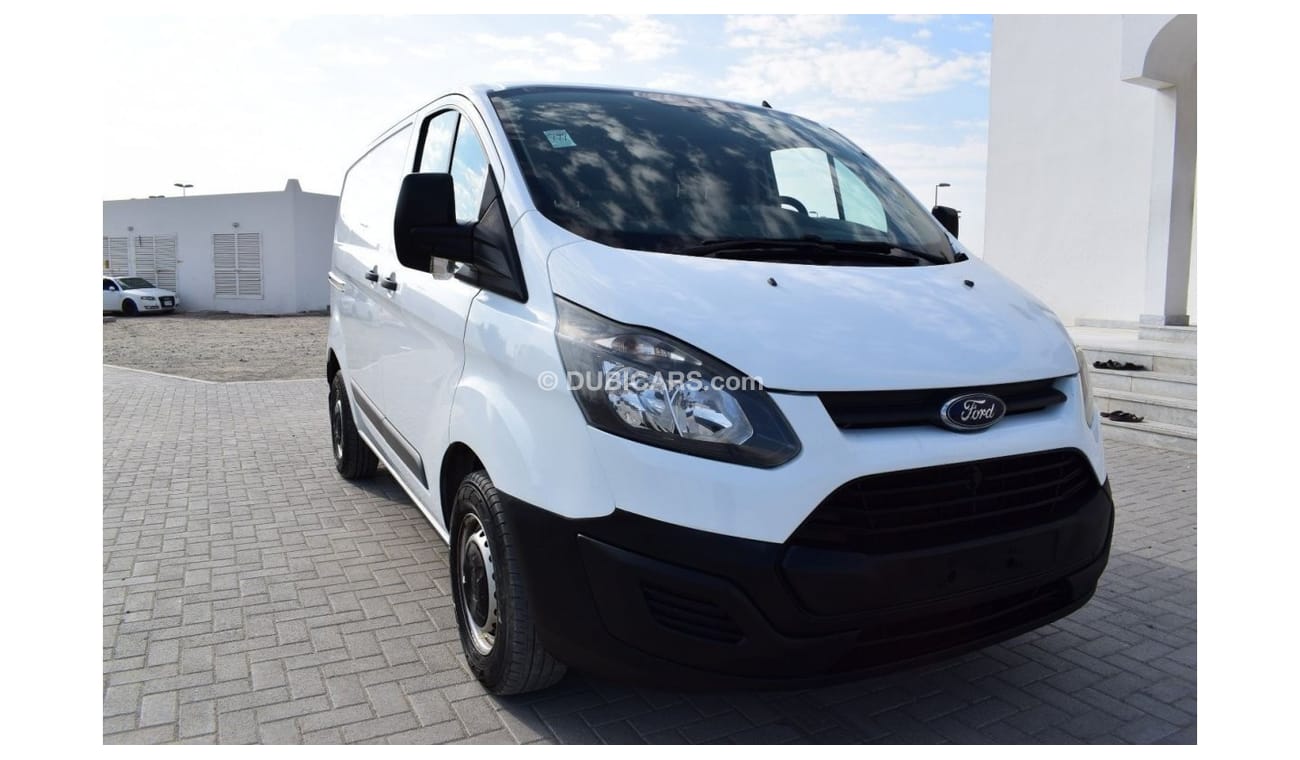 Ford Transit 150 Low Roof - RWB Ford Transit Van, model:2018. Excellent condition