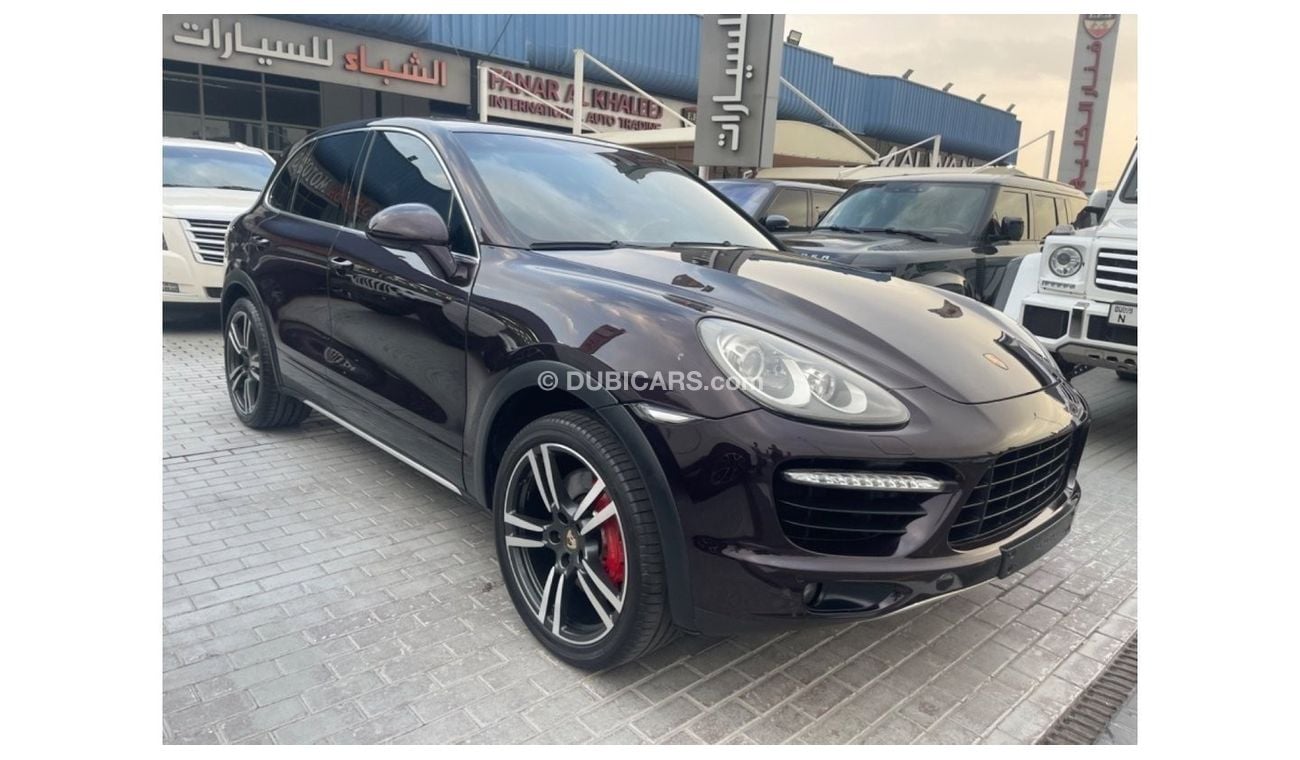 Porsche Cayenne GCC