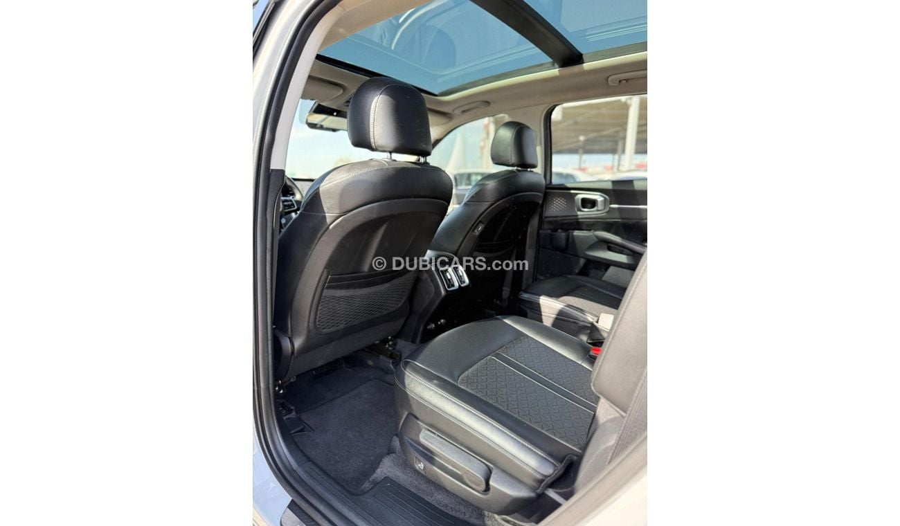 كيا سورينتو Kia Sorento  SX panoramic 4WD Full Option