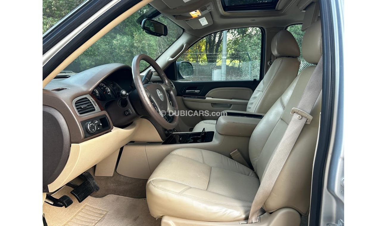 جي أم سي يوكون Denali 6.2L (9 Seater)