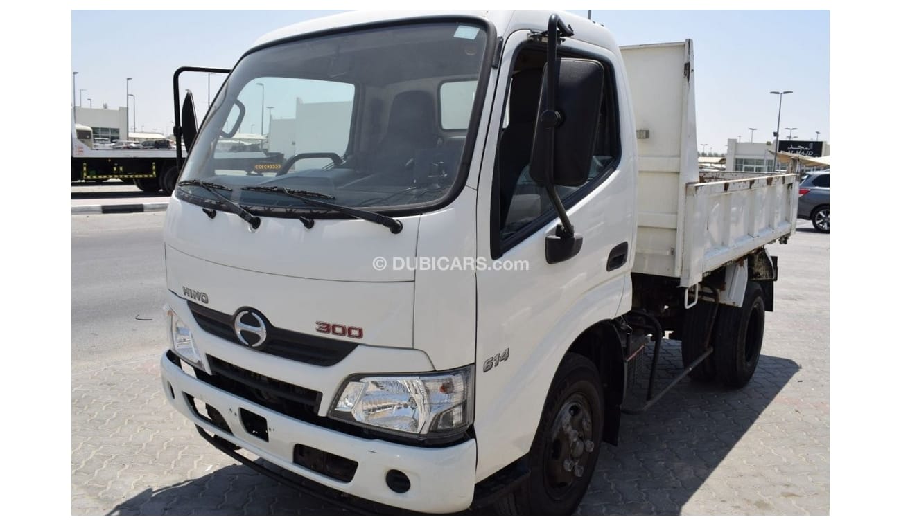 Hino 300 Hino 300 Dump Truck, Model:2020. Only done 36000 km