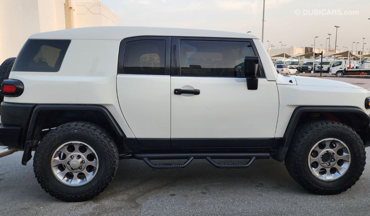 Toyota FJ Cruiser GCC