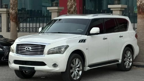 إنفينيتي QX80 لاكجري