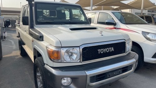 Toyota Land Cruiser Pick Up