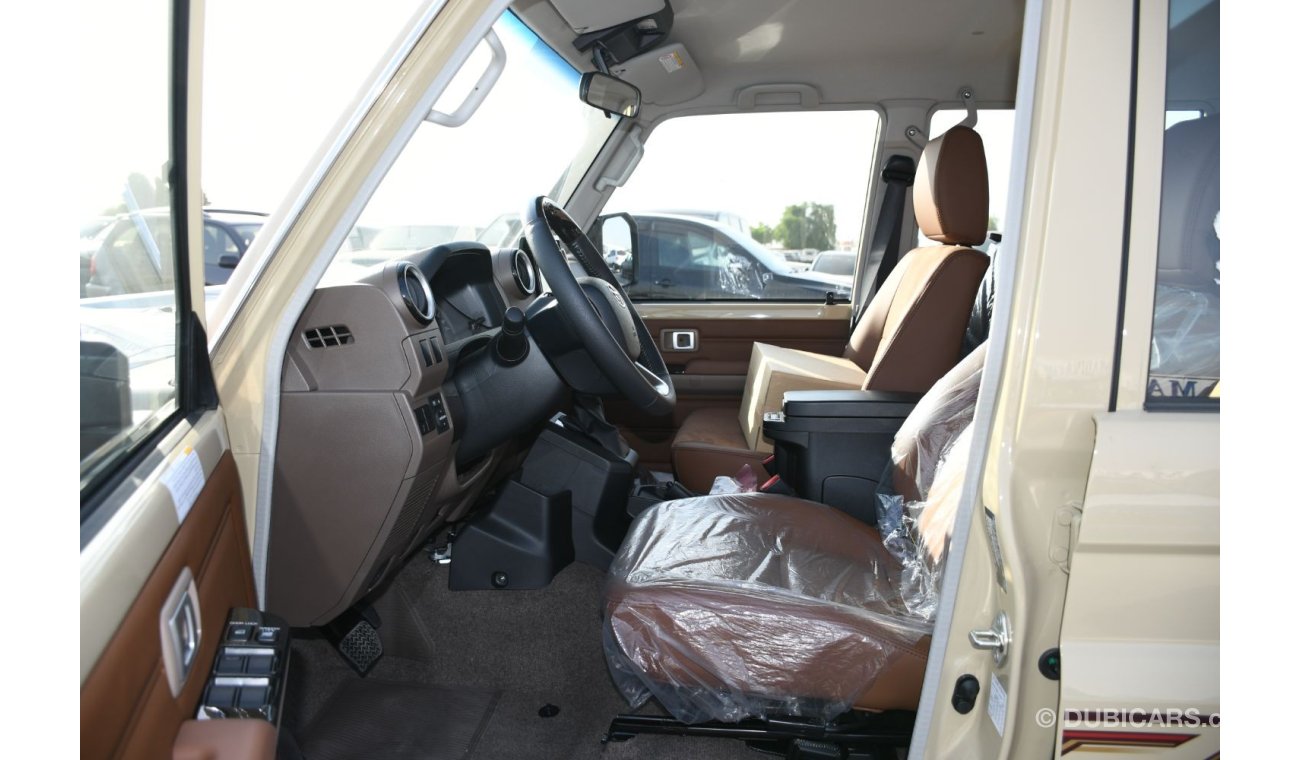 Toyota Land Cruiser Hard Top 2.8L DIESEL AUTOMATIC  4WD 76 series