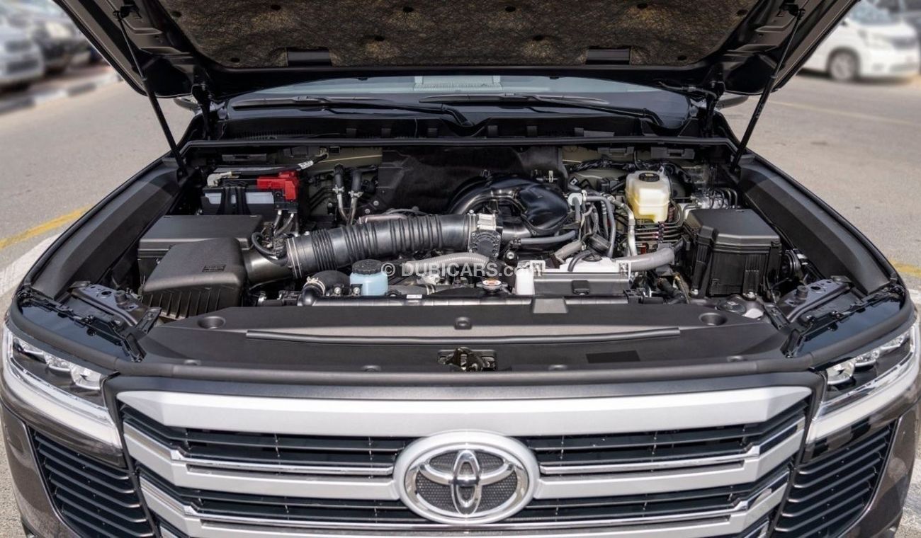 تويوتا لاند كروزر TOYOTA LANDCRUSIER LC300 VX 4.0 PETROL TWIN TURBO