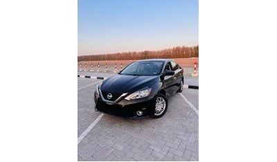 Nissan Sentra SV Nissan Sentra 2017 Passing Gurantee From RTA Dubai very Excellent Condition