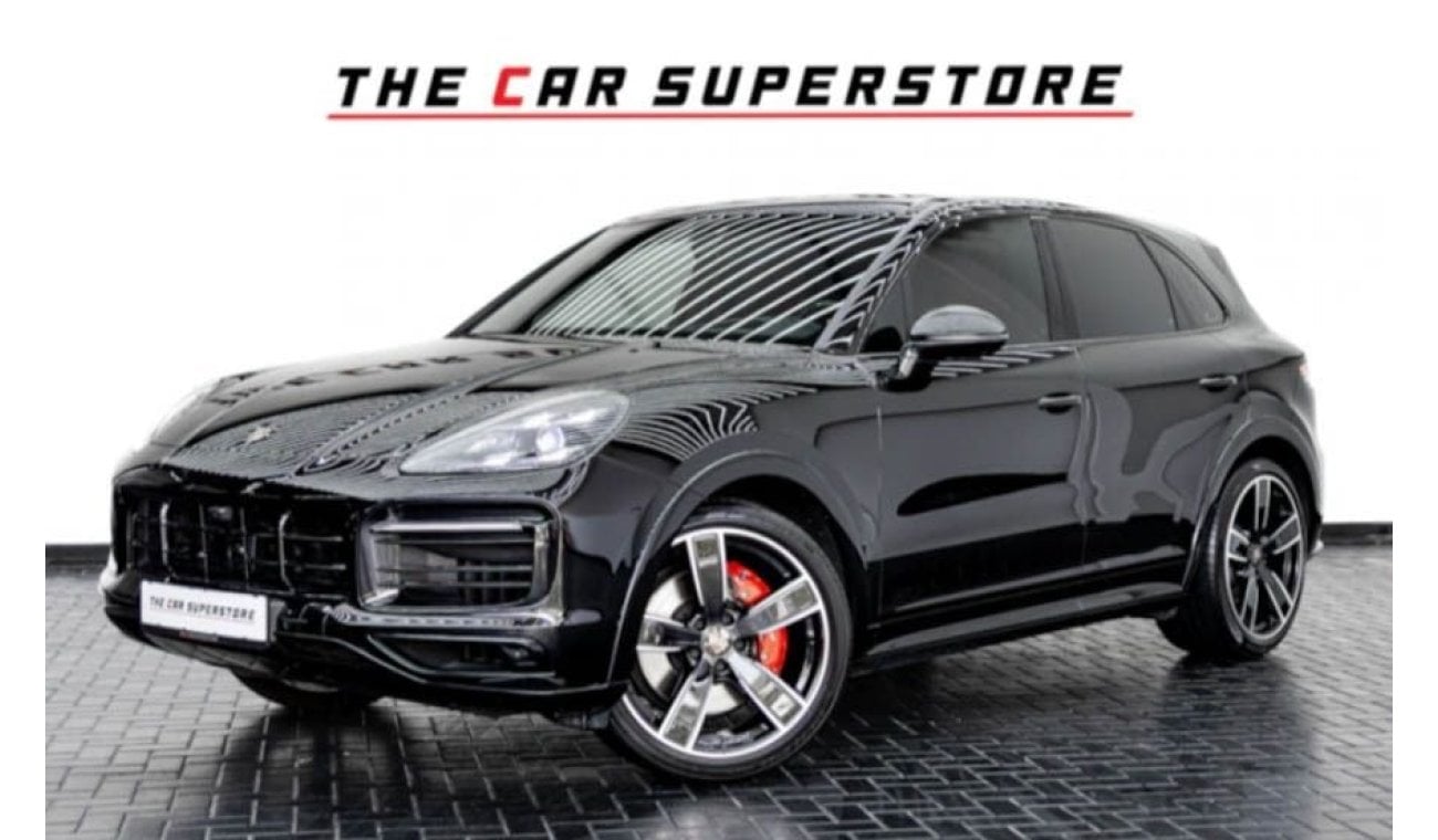 Porsche Cayenne GTS 2023 - PORSCHE CAYENNE GTS - GCC - AL NABOUDA CAR - FULL SERVICE HISTORY - IMMACULATE CAR