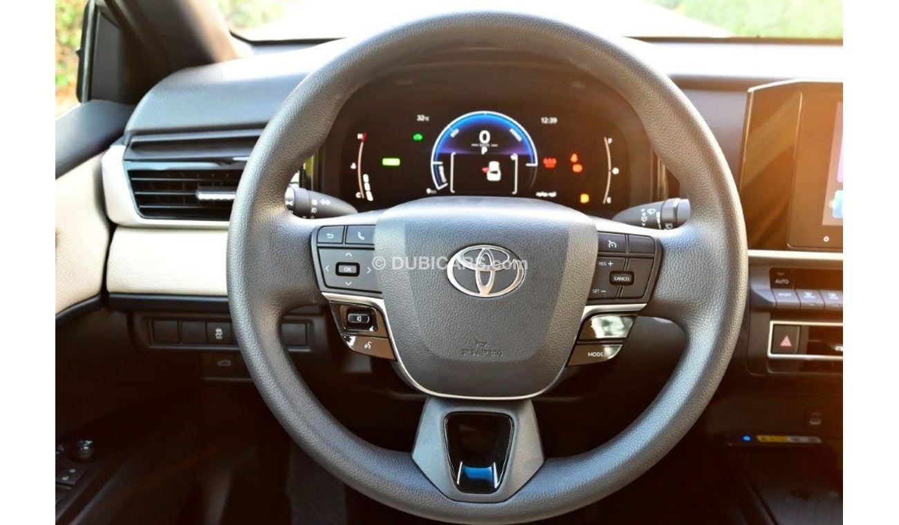 تويوتا كامري 2025 TOYOTA CAMRY E HYBRID 2.5L PETROL 5 SEAT AT