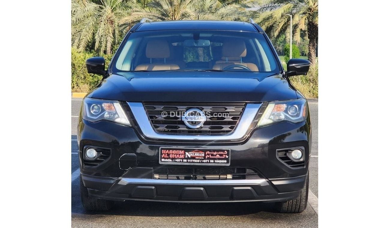 Nissan Pathfinder American