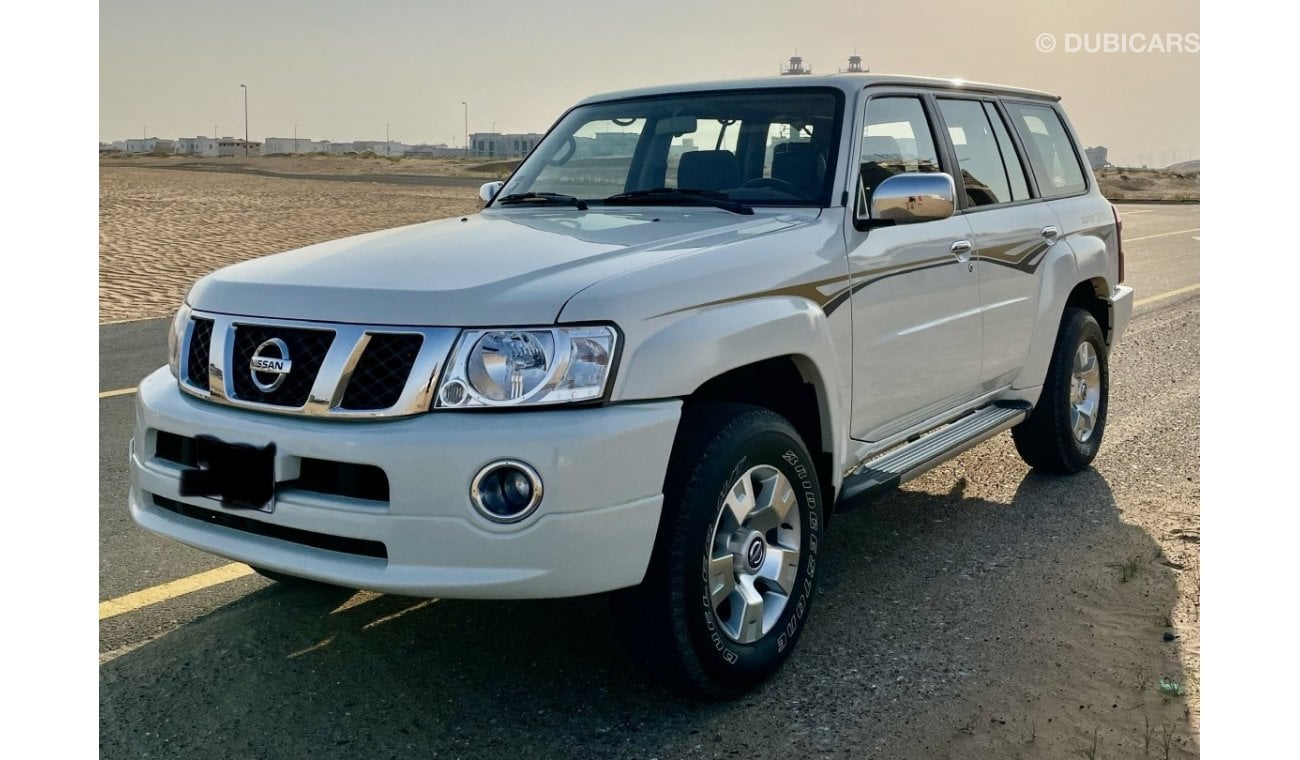 نيسان باترول سفاري GRX 4x4 Full Options