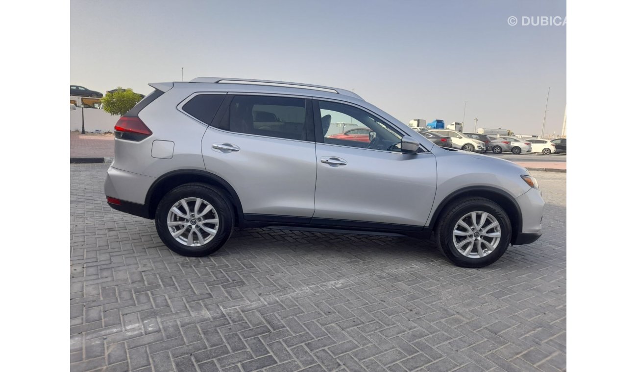 نيسان روج Nissan Rogue 2019 Sv 4x4