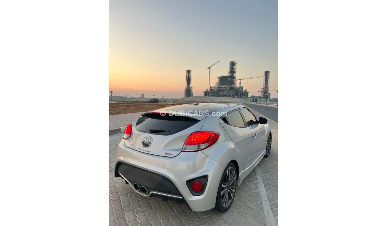 Hyundai Veloster