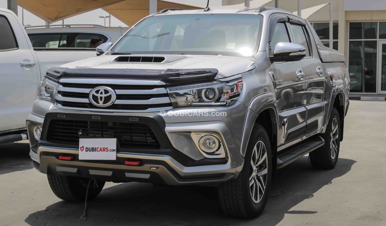 Toyota Hilux REVOLUTION